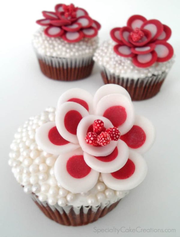 Red and White Shawna Flowers